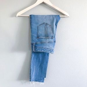 Universal Thread Distressed Denim